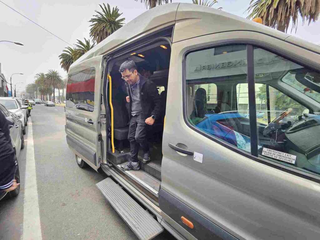 Transporte turístico y privado en Santiago
